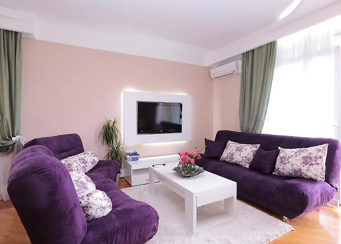 Aleksandra Apartamento *